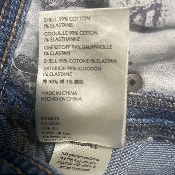 Pilcro Anthropologie Side Stripe Mid-Rise Slim Boyfriend Jeans sz 27 Distressed - Picture 10 of 12